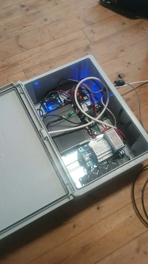 Elektrobox s řídicí jednotkou